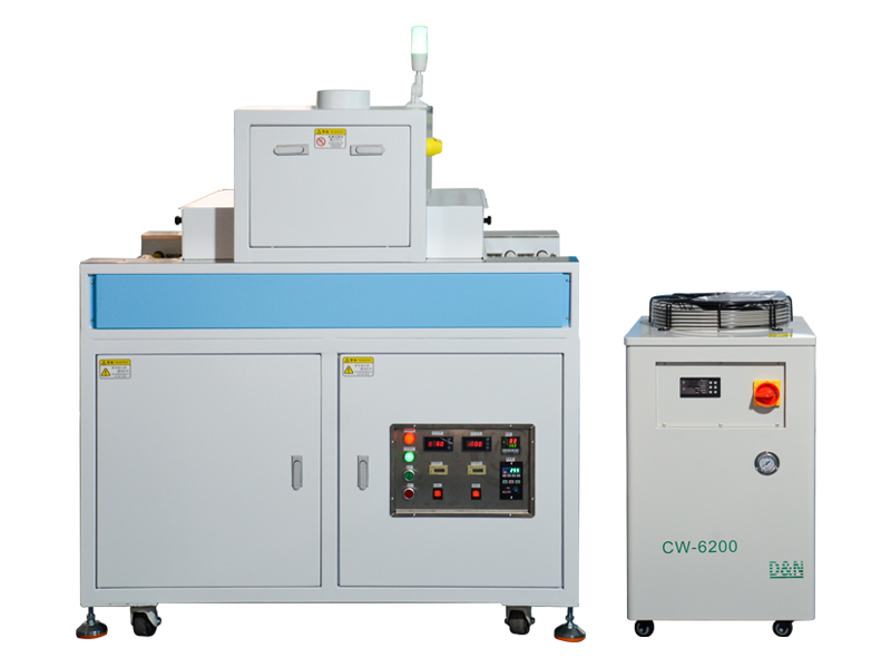 上下雙燈照射水冷UVLED固化機金屬板曝光蝕刻后